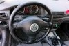 Volkswagen Passat  2004.  8