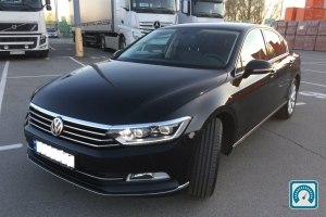 Volkswagen Passat HIGHLINE 2017 775940