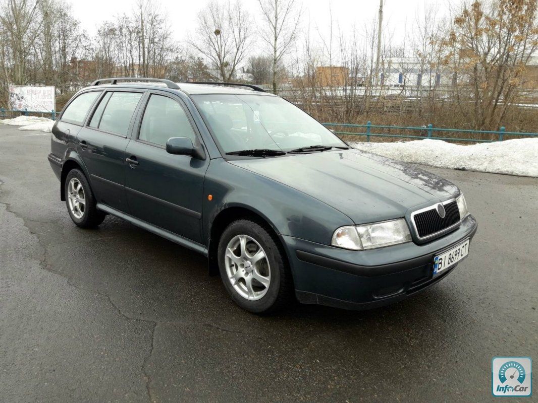 Skoda 2000 года