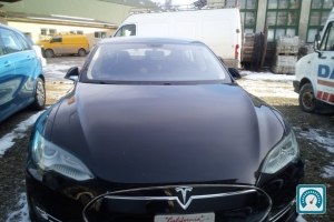 Tesla Model S 60 2013 776563