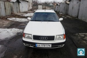 Audi 100  1992 776588