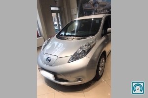 Nissan Leaf  2015 776690