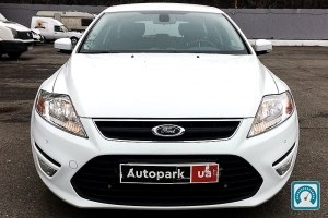 Ford Mondeo  2014 777293