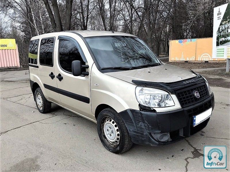 Fiat doblo 2012