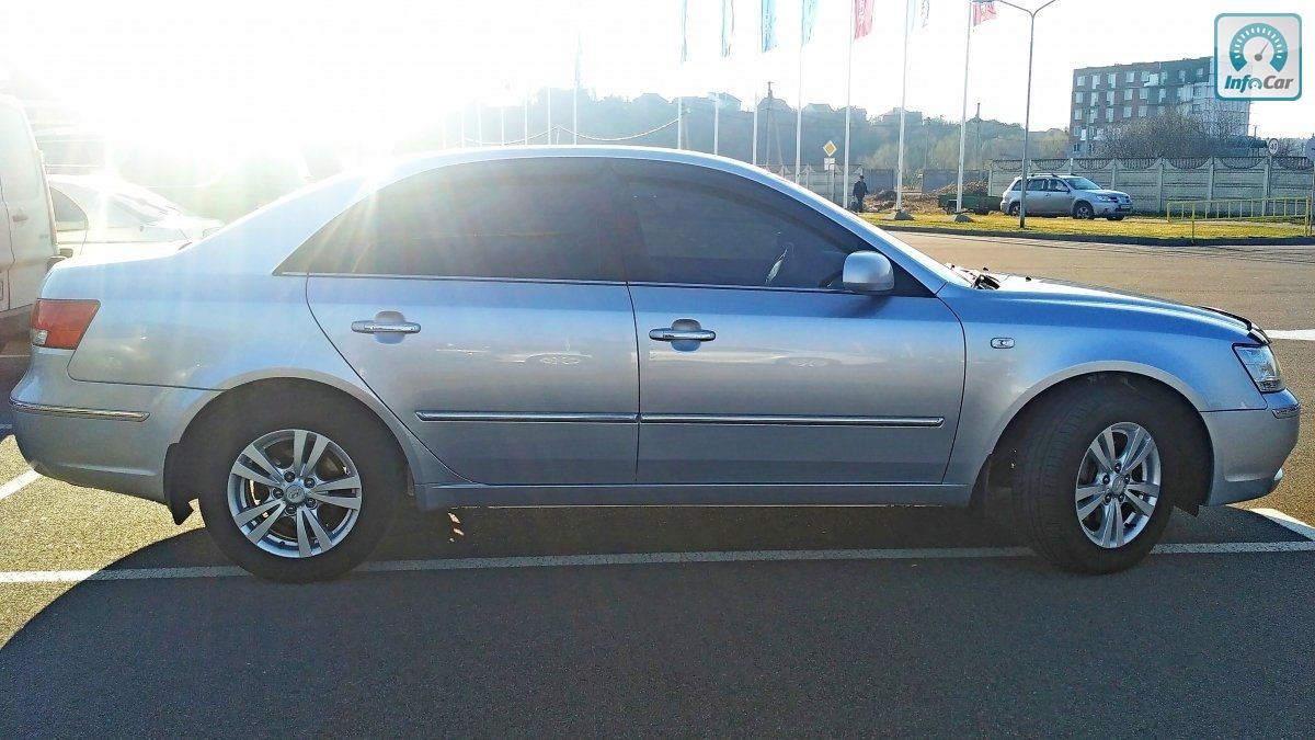 Hyundai sonata nf 2008