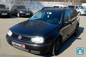 Volkswagen Golf  2003 778117