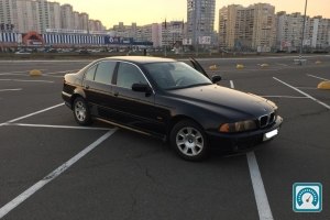 BMW 5 Series  2001 778477