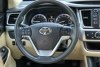 Toyota Highlander  2017.  8