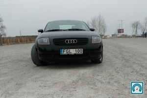 Audi TT  1999 779600