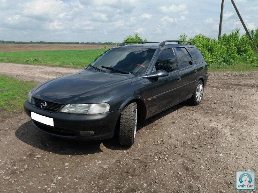Купить опель вектра 1997. Опель Вектра универсал 1997. Opel Vectra b 1997 черная. Опель Вектра 1997 года серая.