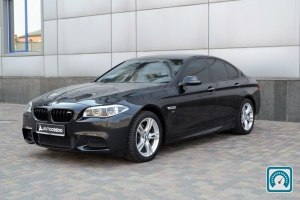 BMW 5 Series  2012 780064