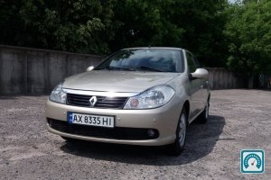 Renault Clio  2010 780624
