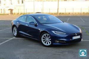 Tesla Model S 90D 2016 781503