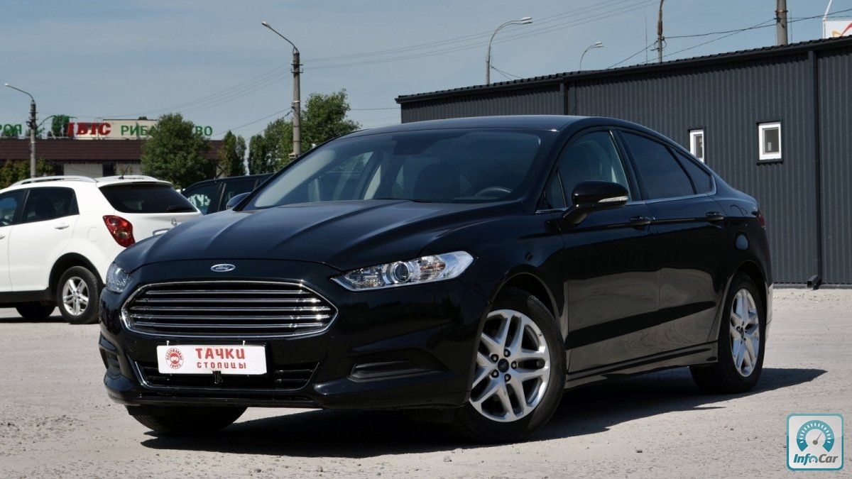 Ford fusion черный