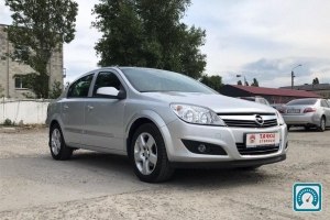 Opel Astra  2008 782622