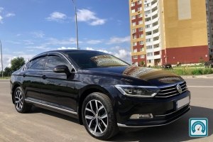 Volkswagen Passat Premium 2019 783875