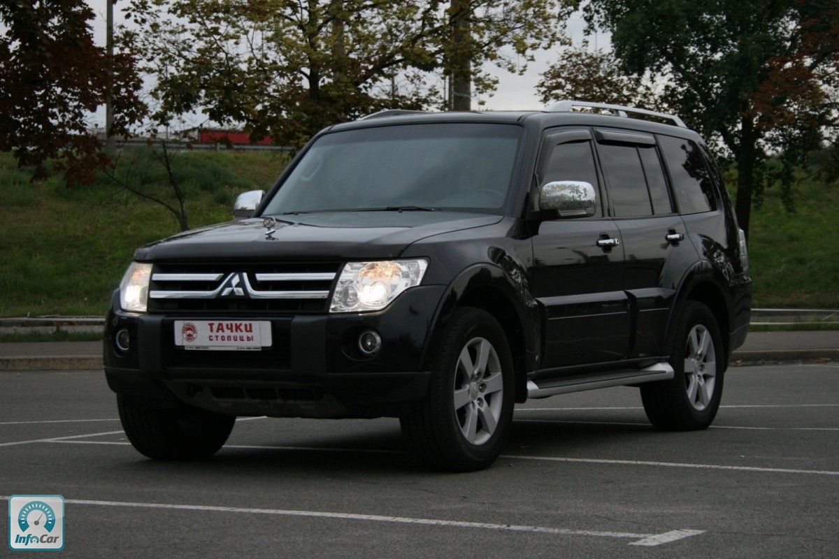 Mitsubishi pajero 2008 год