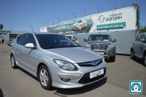 Hyundai i30  2011 784122