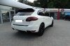 Porsche Cayenne  2011.  5