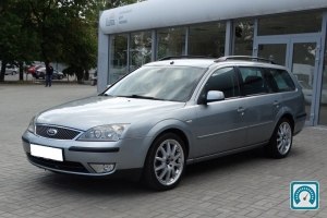 Ford Mondeo  2004 784343