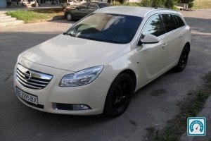 Opel Insignia  2012 784785