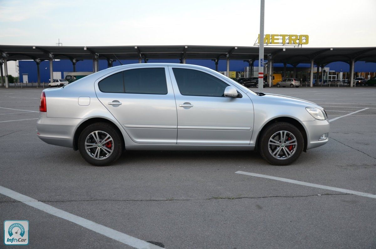 Фара skoda octavia a5