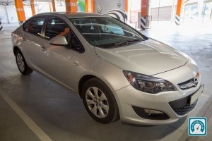 Opel Astra 1.4T OFICIAL 2015 785701