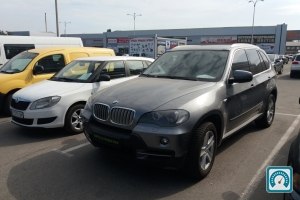 BMW X5  2010 787234
