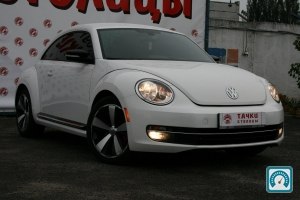 Volkswagen Beetle  2012 787236