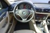 BMW X1  2013.  8