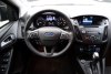 Ford Focus  2015.  8