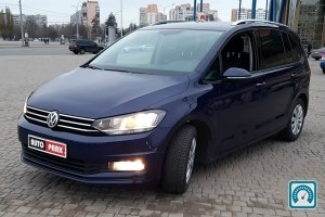 Volkswagen Touran  2016 789333