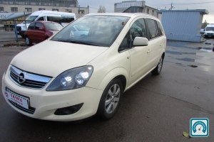 Opel Zafira  2011 789441