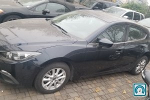 Mazda 3  2015 789518