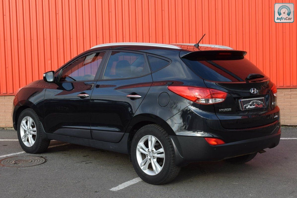 Купить автомобиль Hyundai ix35 (Tucson ix) 2011 (черный) с