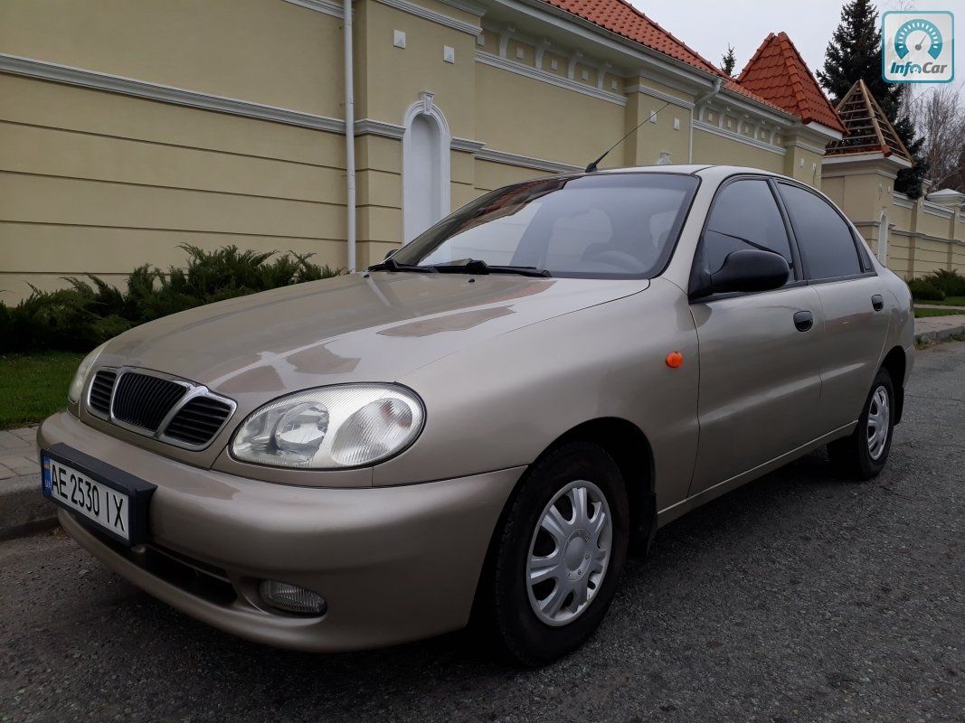 Чехлы на daewoo lanos