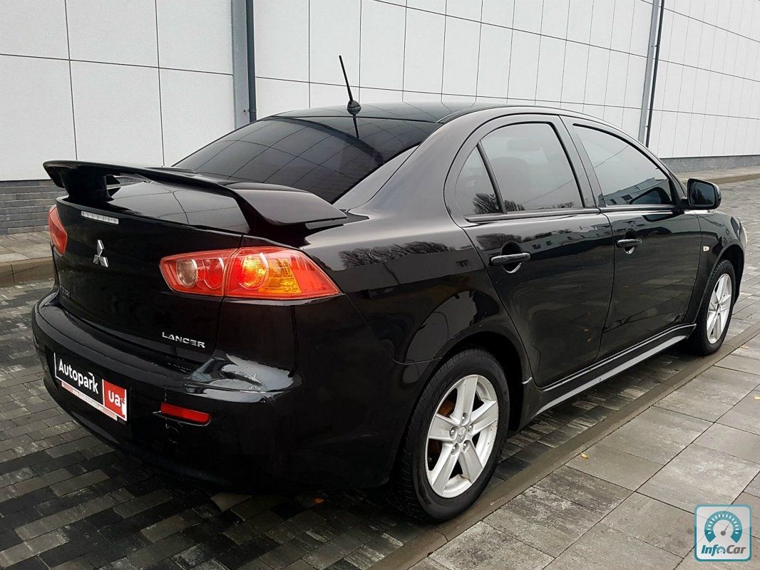 Mitsubishi lancer 2007 года