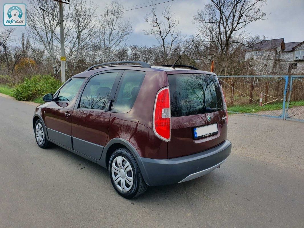 Skoda roomster 2013