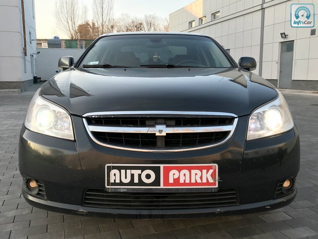 Купить автомобиль Chevrolet Epica 2010 (черный) с пробегом