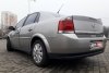 Opel Vectra  2004.  4