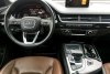 Audi Q7  2017.  10