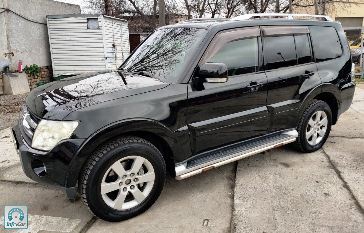 Mitsubishi pajero 2007 год