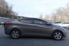 Hyundai Elantra  2013.  6