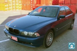 BMW 5 Series  2000 792310