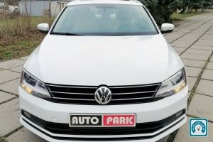 Volkswagen Jetta  2017 792641