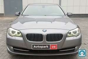 BMW 5 Series  2011 792827