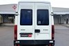 Iveco Daily  2000.  4