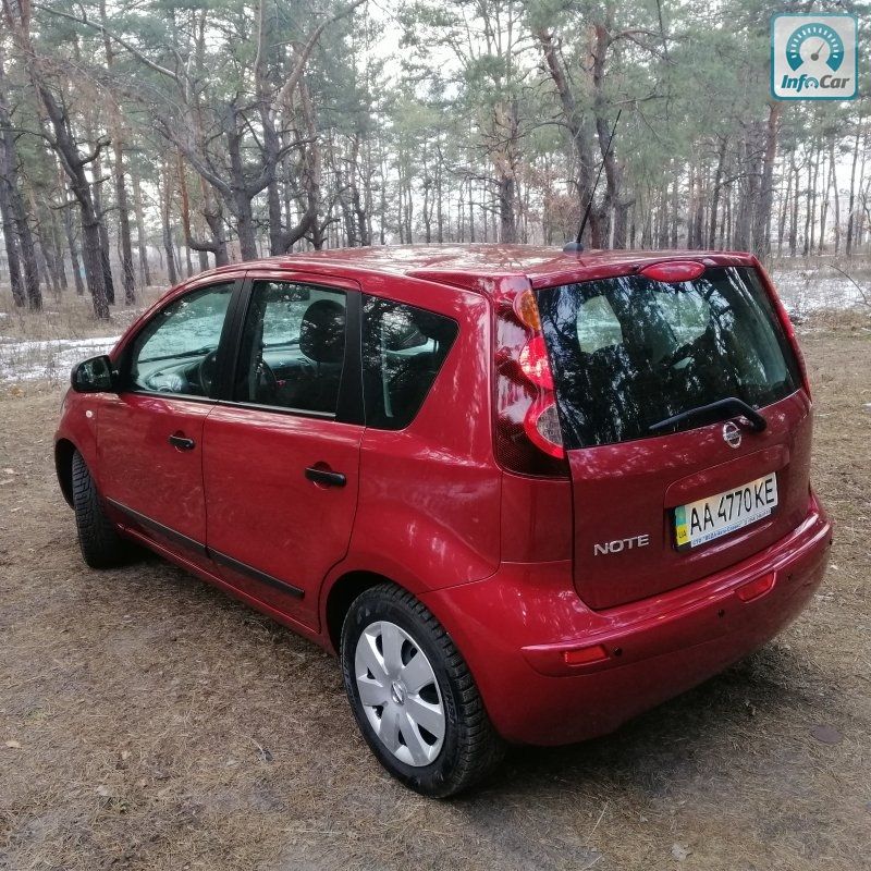 Nissan note автомат