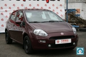 Fiat Grande Punto  2012 793908