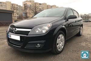 Opel Astra  2006 794289